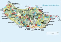 ROTHER Wanderf&uuml;hrer Madeira. 70 Touren auf Europas &raquo;Blumeninsel&laquo; - die sch&ouml;nsten Levada- und Bergwanderungen