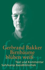 Birnb&auml;ume bl&uuml;hen wei&szlig;