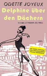 Delphine &uuml;ber den D&auml;chern