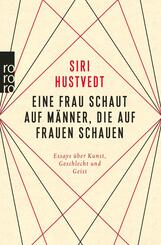 Eine Frau schaut auf M&auml;nner, die auf Frauen schauen