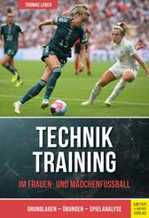 Techniktraining im Frauen- und M&auml;dchenfu&szlig;ball